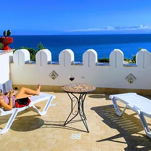 Apartment Seafront House Gabbiano Azzurro, Santa Flavia